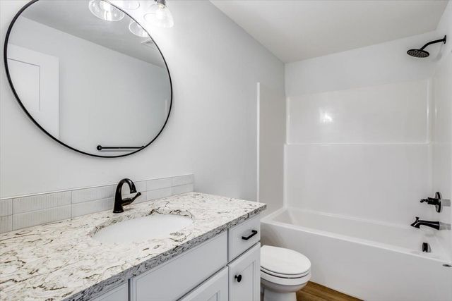 9638 W Cedar Lane, Maize, KS 67101