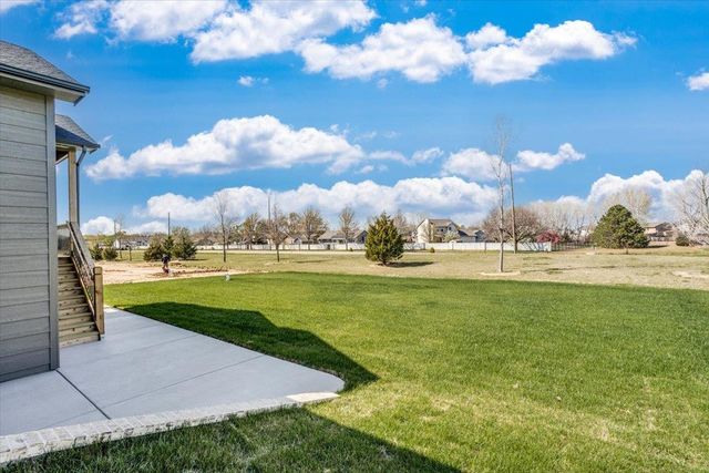 9638 W Cedar Lane, Maize, KS 67101