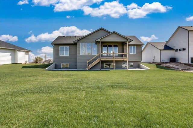 9638 W Cedar Lane, Maize, KS 67101