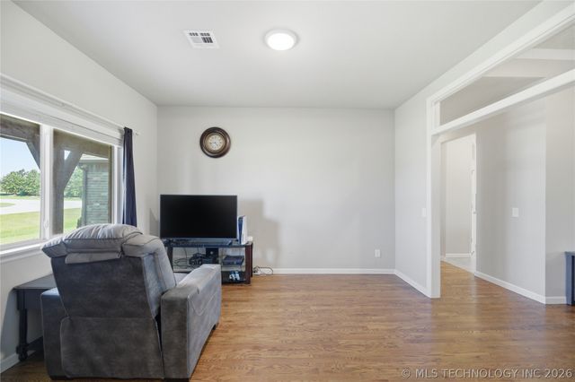 11303 S 211th East Avenue, Broken Arrow, OK 74014