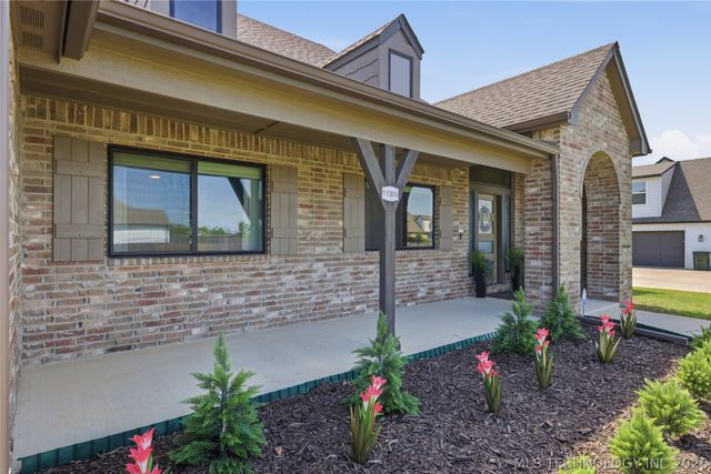 11303 S 211th East Avenue, Broken Arrow, OK 74014