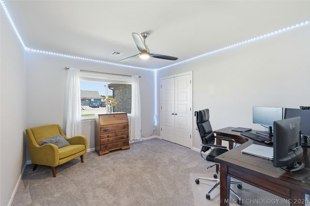 11303 S 211th East Avenue, Broken Arrow, OK 74014