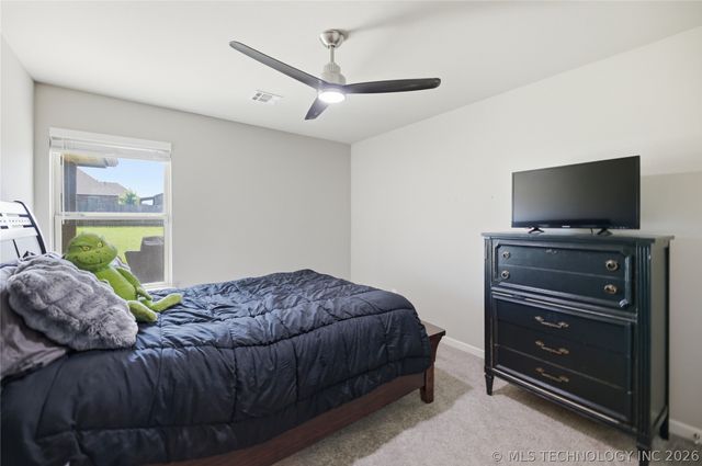 11303 S 211th East Avenue, Broken Arrow, OK 74014