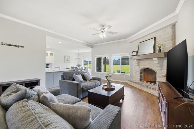 11303 S 211th East Avenue, Broken Arrow, OK 74014