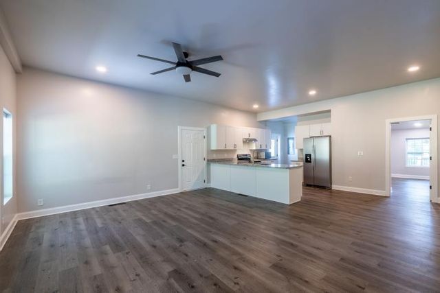2400 Flatbottom Road, Ball Ground, GA 30107