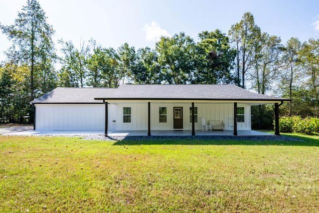 2400 Flatbottom Road, Ball Ground, GA 30107
