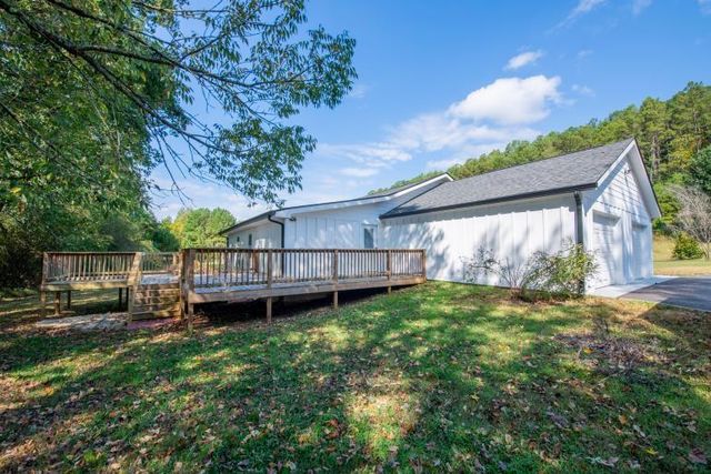 2400 Flatbottom Road, Ball Ground, GA 30107