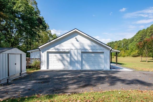 2400 Flatbottom Road, Ball Ground, GA 30107
