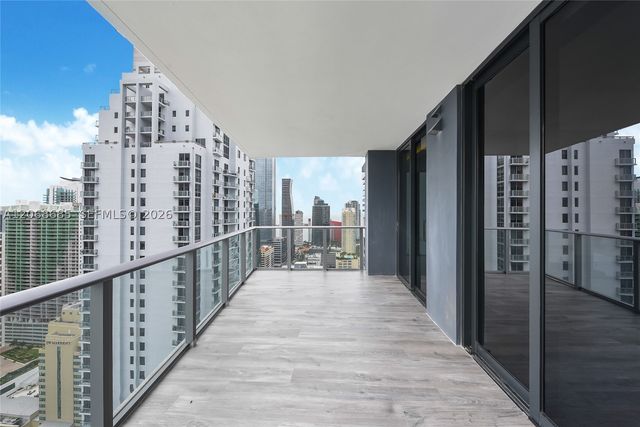 1010 Brickell Ave 3905, Miami, FL 33131