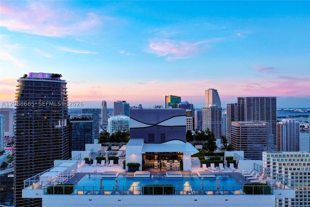 1010 Brickell Ave 3905, Miami, FL 33131