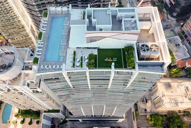 1010 Brickell Ave 3905, Miami, FL 33131