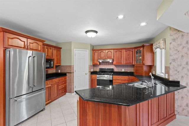 3010 ROSEBURY DRIVE, Wisconsin Rapids, WI 54494