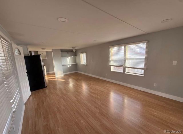 2100 W 100th Avenue, Thornton, CO 80229