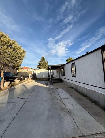 2100 W 100th Avenue, Thornton, CO 80229