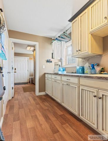 713 W Hwy 39, Blackfoot, ID 83221