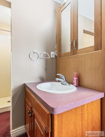 713 W Hwy 39, Blackfoot, ID 83221