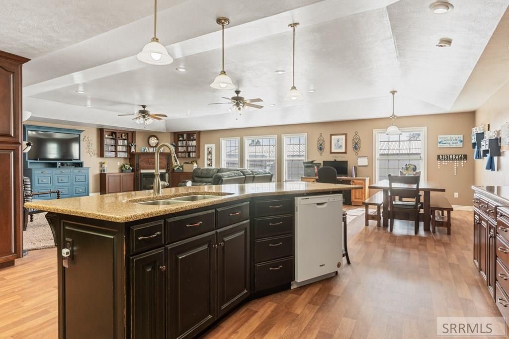 Image 11 of property listing at 713 W Hwy 39, Blackfoot, ID 83221