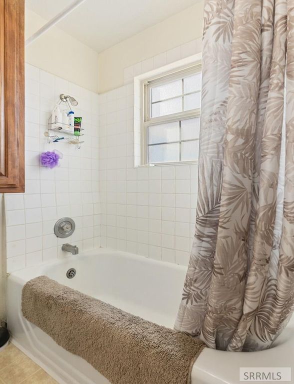 Image 32 of property listing at 713 W Hwy 39, Blackfoot, ID 83221