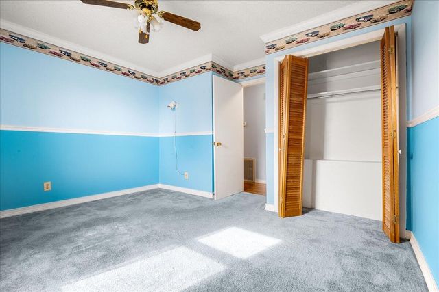 24 Cardinal Heights Road, Williamsburg, KY 40769