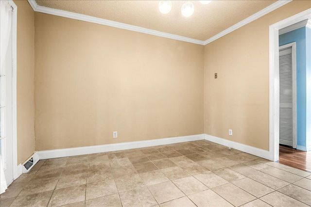 24 Cardinal Heights Road, Williamsburg, KY 40769