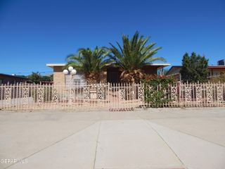 3215 MOBILE Avenue, El Paso, TX 79930