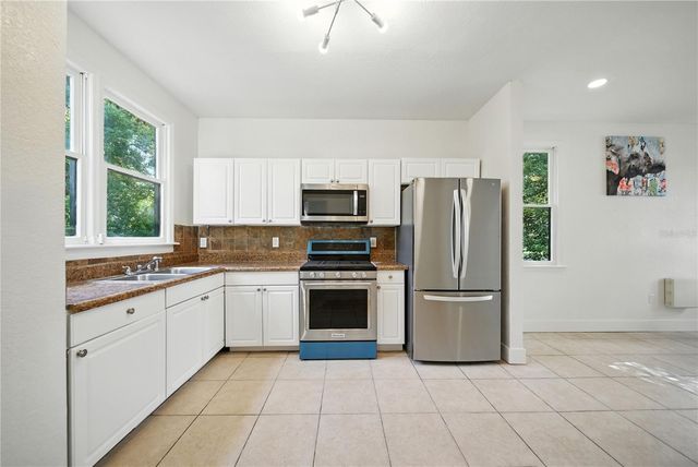 501 E SPARKMAN AVENUE, Tampa, FL 33602