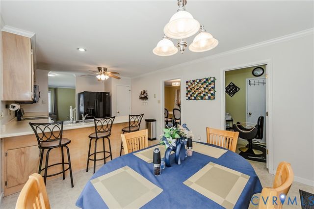 6600 Turnaway Ln, Chesterfield, VA 23234