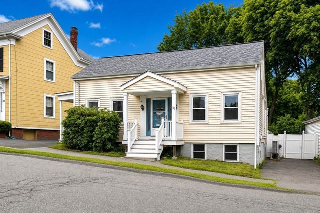 31 Vincent, Saugus, MA 01906