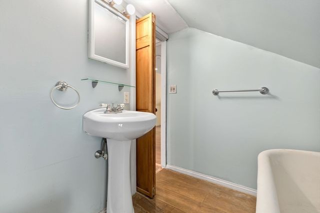 31 Vincent, Saugus, MA 01906