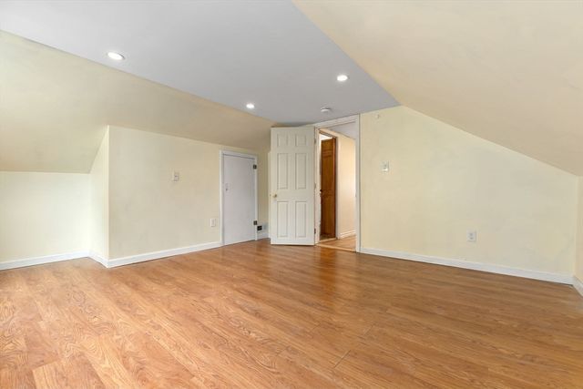 31 Vincent, Saugus, MA 01906