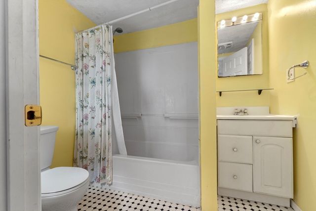 31 Vincent, Saugus, MA 01906
