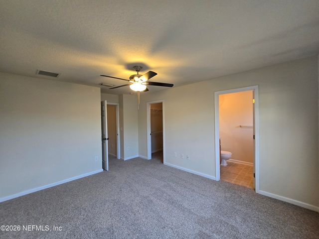 8550 ARGYLE BUSINESS Loop 505, Jacksonville, FL 32244