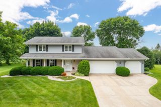 1275 MARICOPA DRIVE, Oshkosh, WI 54904