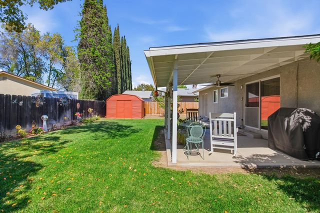 647 Ward Ave, Patterson, CA 95363