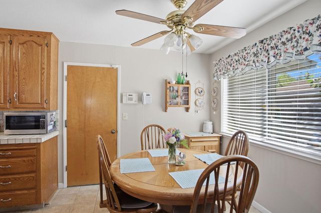 647 Ward Ave, Patterson, CA 95363