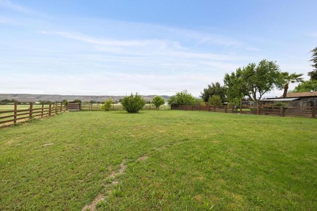 645 Hale Avenue, Morgan Hill, CA 95037