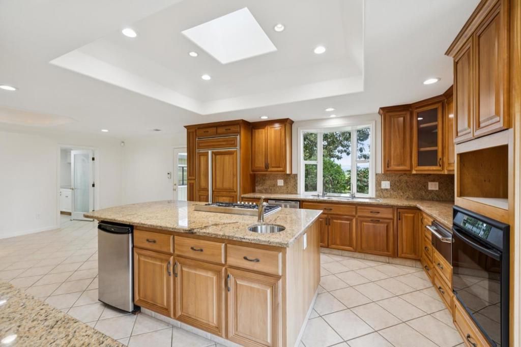 Image 16 of property listing at 645 Hale Avenue, Morgan Hill, CA 95037