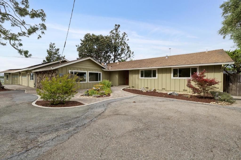 Image 4 of property listing at 645 Hale Avenue, Morgan Hill, CA 95037