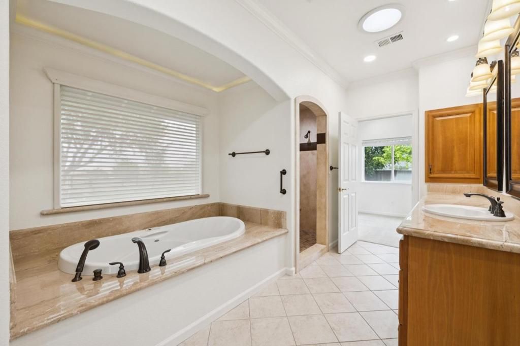 Image 41 of property listing at 645 Hale Avenue, Morgan Hill, CA 95037