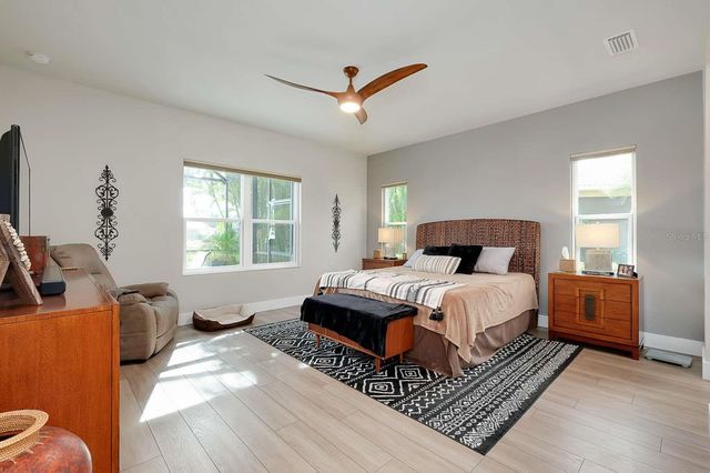 12177 STUART DRIVE, Venice, FL 34293