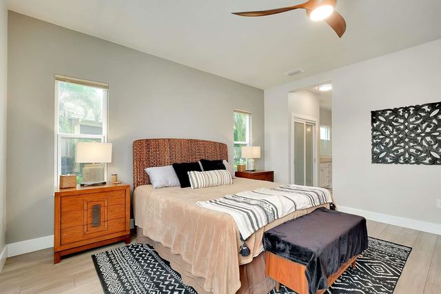 12177 STUART DRIVE, Venice, FL 34293