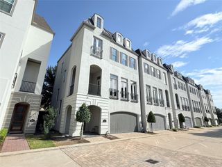 11112 Savannah Oaks Lane, Houston, TX 77043