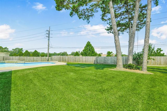19023 Polo Meadow Drive, Humble, TX 77346