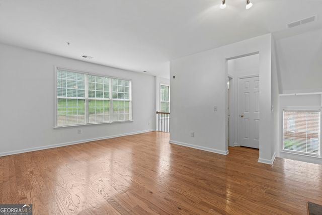 4658 Creekside Villas Way SE, Smyrna, GA 30082
