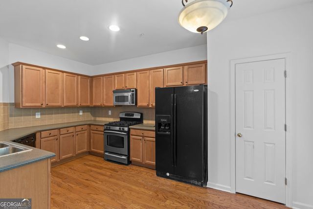 4658 Creekside Villas Way SE, Smyrna, GA 30082