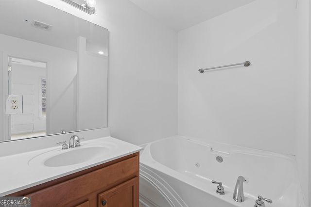 4658 Creekside Villas Way SE, Smyrna, GA 30082