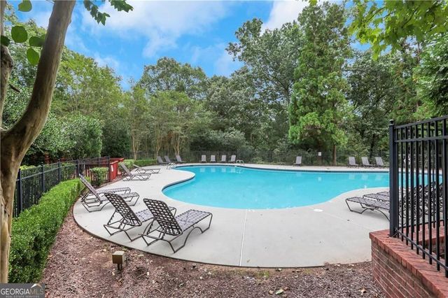 4658 Creekside Villas Way SE, Smyrna, GA 30082