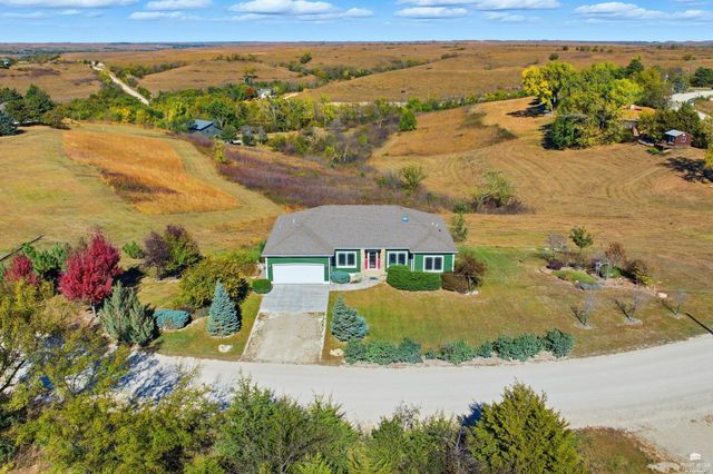 5717 Pheasant Ridge Road, Manhattan, KS 66502