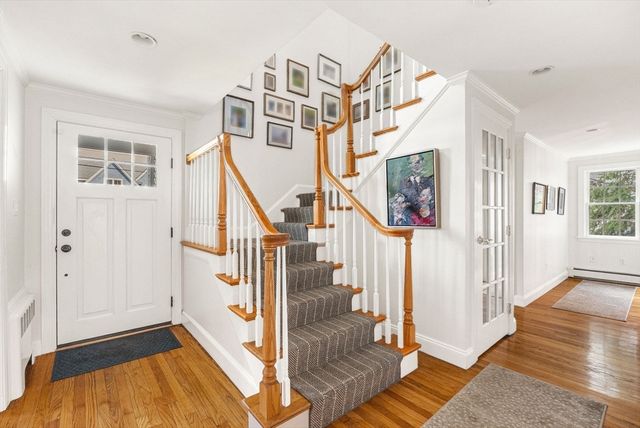 101 Bird St, Needham, MA 02492