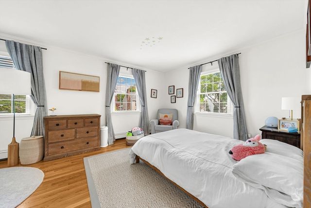 101 Bird St, Needham, MA 02492
